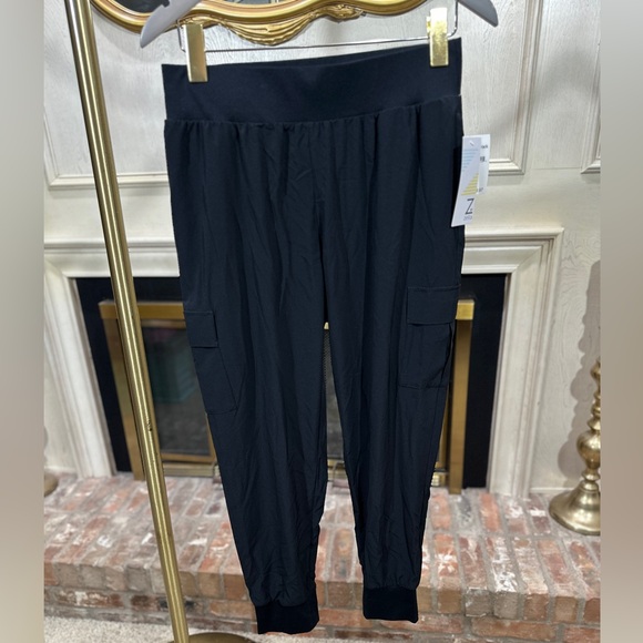 Zella Pants - Z by Zella Cargo Jogger Pants Black‎ S NWT | Lightweight Travel Athleisure